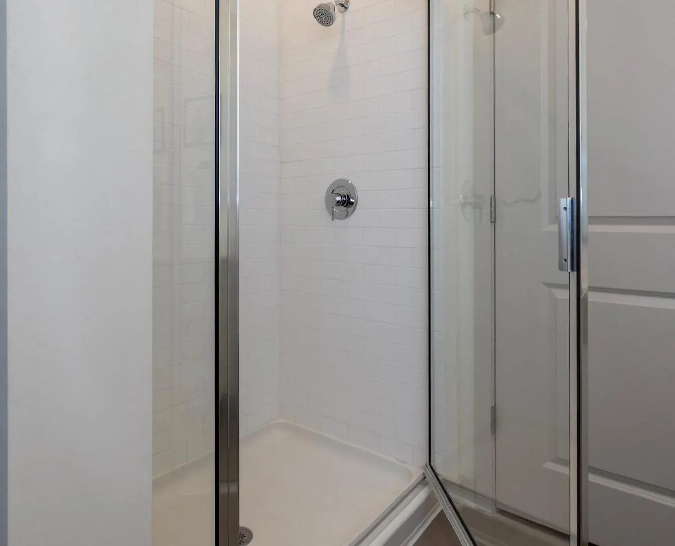 Apartment Modern Nulu 2Br Cozysuites 01 Louisville United States